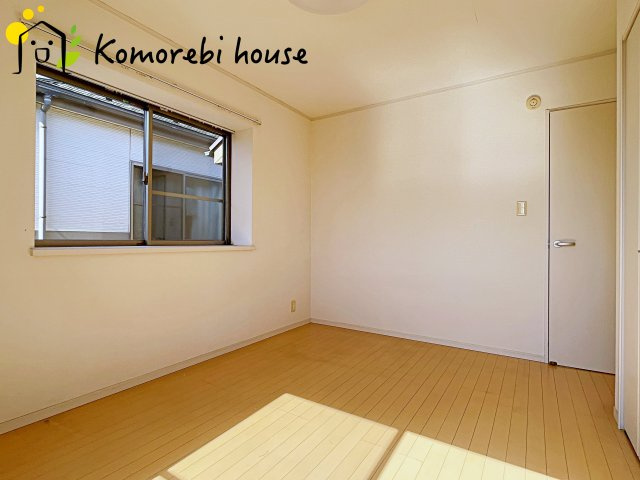 上尾市瓦葺　中古一戸建ての洋室|26.3.5撮影済み