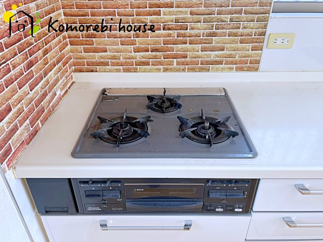 上尾市瓦葺　中古一戸建てのキッチン|26.3.5撮影済み