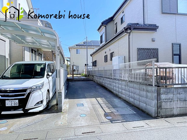 上尾市瓦葺　中古一戸建ての駐車場|26.3.5撮影済み