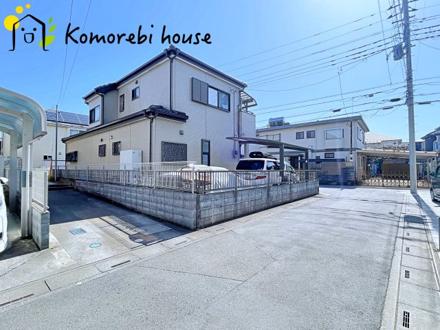 上尾市瓦葺　中古一戸建ての前面道路含む現地写真|26.3.5撮影済み