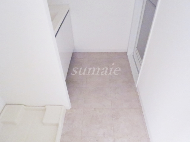 クロスレジデンス東十条のトイレ|温水洗浄便座付いてます♪