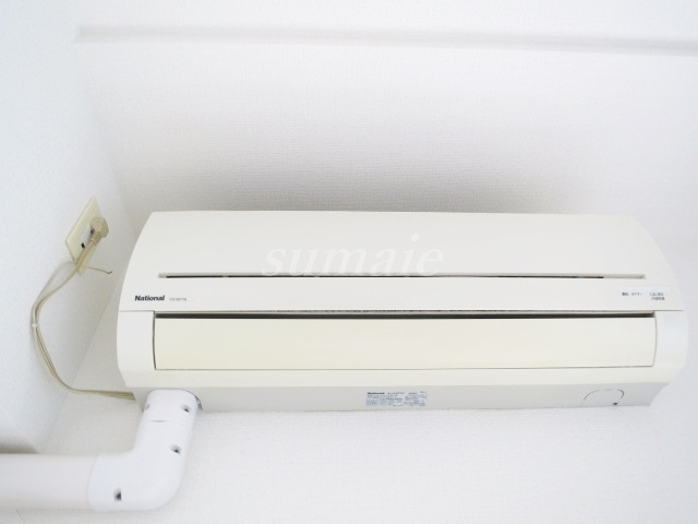 クロスレジデンス東十条の収納|廊下収納です☆