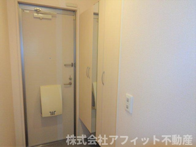 【玄関】 | ソレーユ池田 | シューズボックス付き