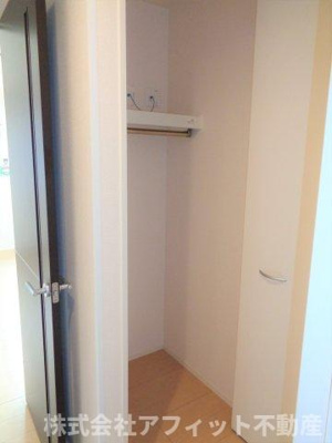 【その他】 | ソレーユ池田 | 廊下収納