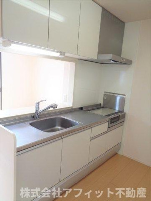 【キッチン】 | ソレーユ池田 | カウンターキッチン