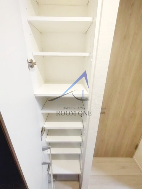 クレイシアＩＤＺ上野の内装