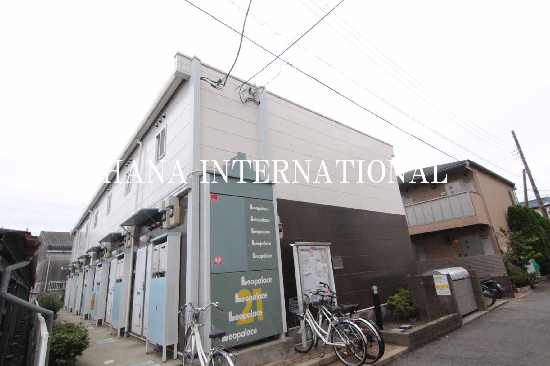 レオパレスストリームの外観