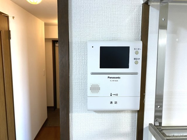ジョイフル天沼のセキュリティ|モニター付きインターホン。