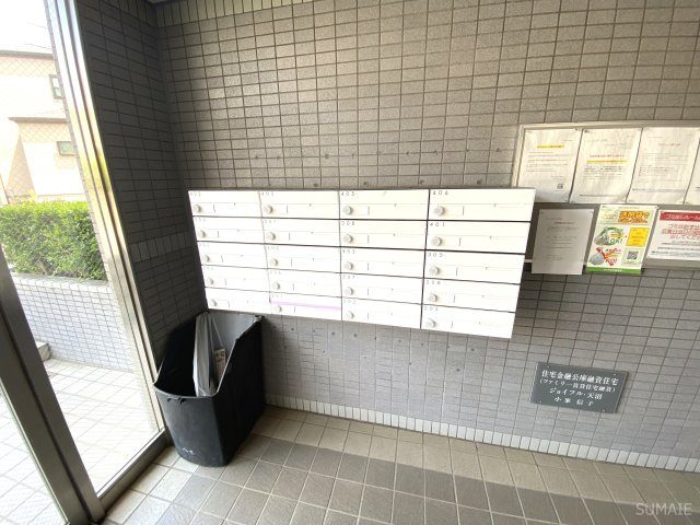 ジョイフル天沼のエントランス|メールBOX。
