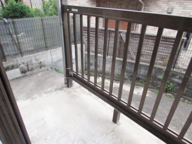 ハイツ小町のバルコニー