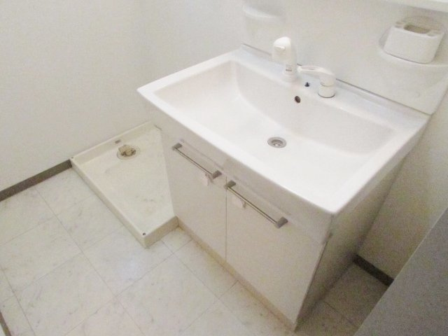 ハイツ小町の洗面所