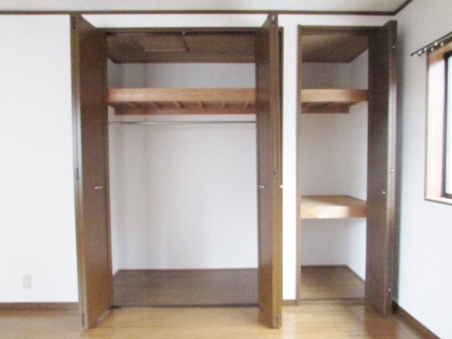 ハイツ小町の収納