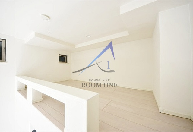 デルソルイケブクロ