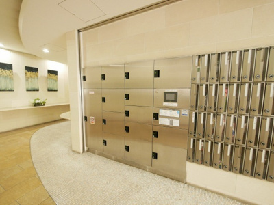 【その他共用部分】 | BRAVI南堀江 | 宅配ボックスです