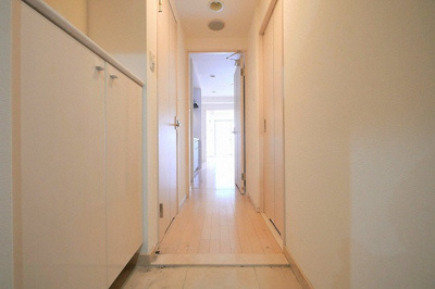 【玄関】 | BRAVI南堀江 | きれいな玄関です