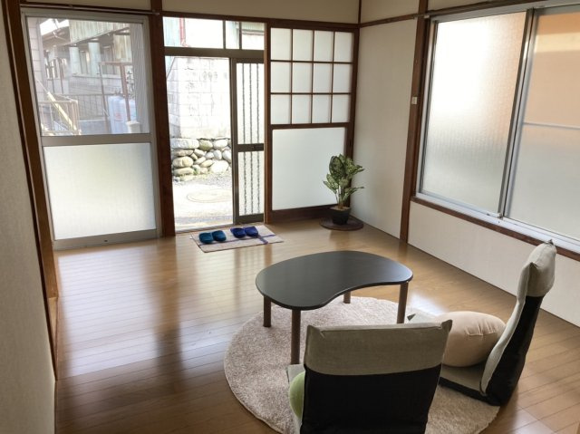 藤直一戸建ての洋室|現状有姿です
