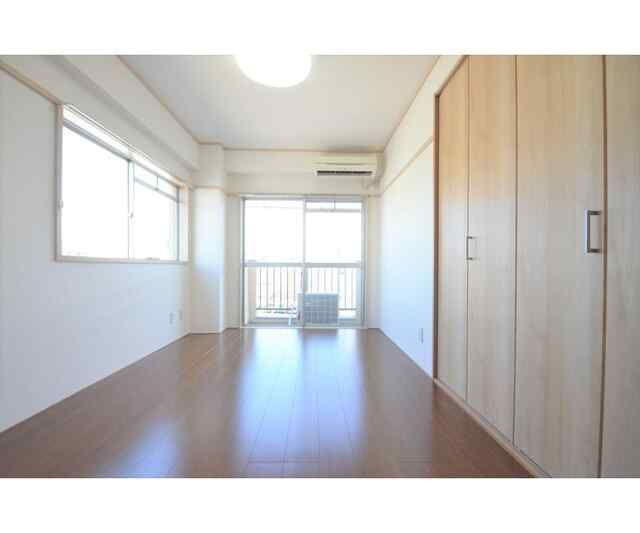 【居間・リビング】 | サンフラワー池谷 | ほかのお部屋の写真です