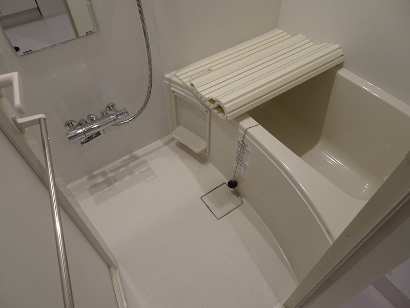 新品家具付きマンション碑文谷17(KaGood東京)の浴室