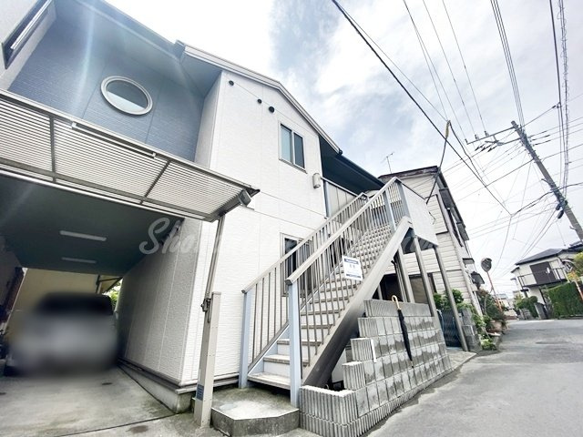 茅ヶ崎市浜竹２丁目のアパート