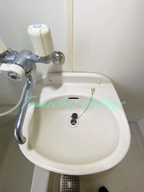 茅ヶ崎市浜竹２丁目のアパートの洗面所