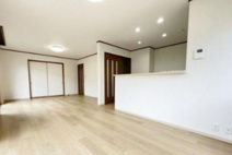 川西市丸山台3丁目　リフォーム済お庭付きの画像