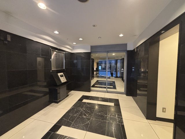 ジェイシティ八丁堀のロビー