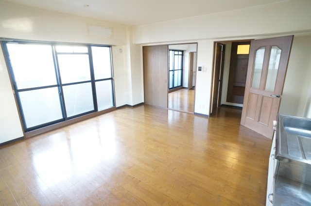 Ｍ’ｓＣＯＵＲＴ奈良町の居間・リビング