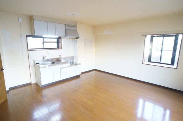 Ｍ’ｓＣＯＵＲＴ奈良町の居間・リビング