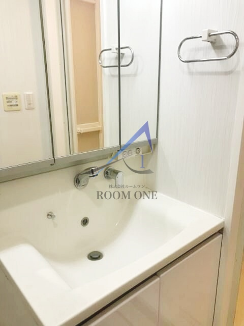 グランヴィラージュの洗面所|洗面台です。