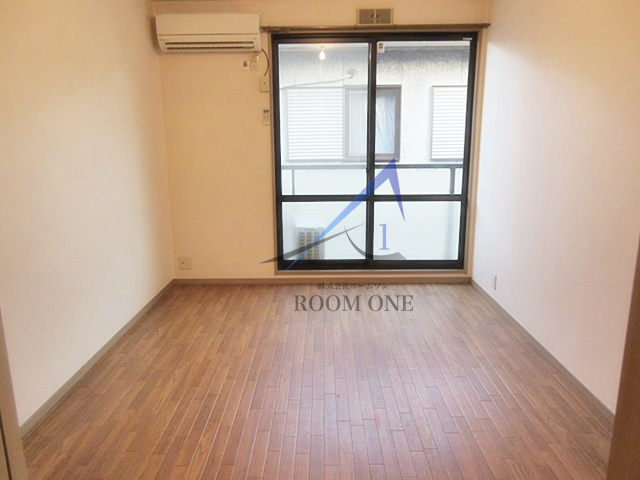 アネックス東伏見の居間・リビング|洋室のお部屋です。