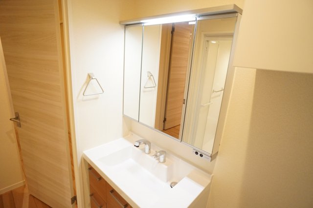 Crystal　S（クリスタル　エス）の洗面所