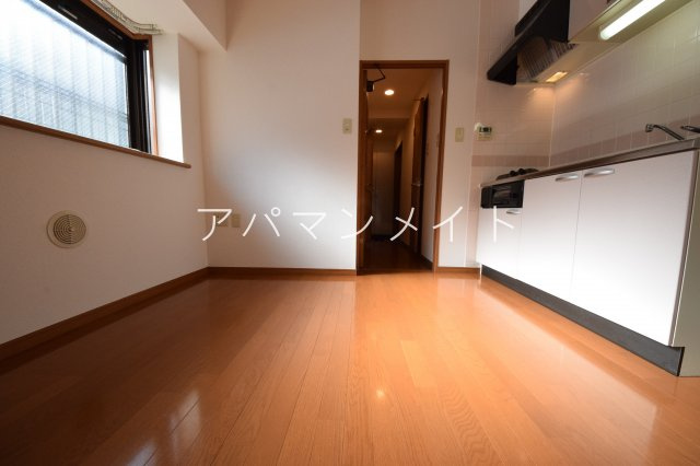 【居間・リビング】 | コーラルヴァレー戸塚 | 戸塚周辺ならアパマンメイトへＬｅｔｓ Ｇｏ ！