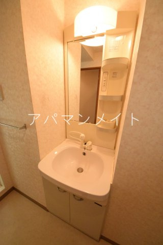 【洗面所】 | コーラルヴァレー戸塚 | 使いやすい洗面所です