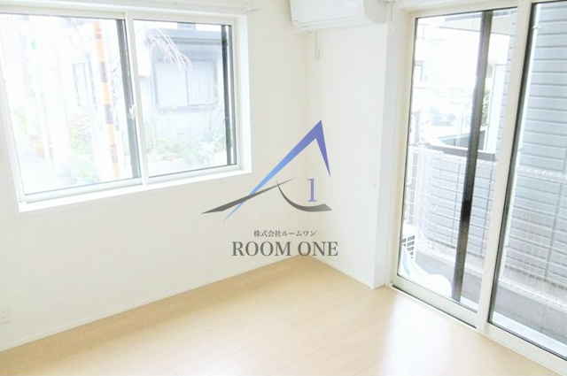 マノワール　デュモの居間・リビング|洋室のお部屋です。