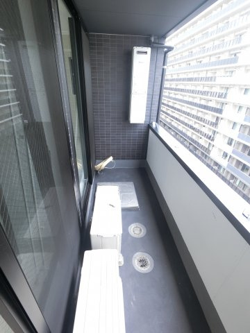 【バルコニー】