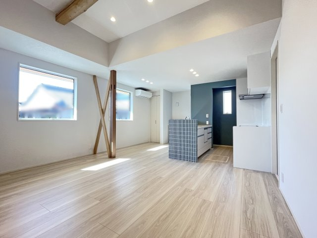 【居間・リビング】 | 鈴鹿市肥田町 | ＬＤＫ