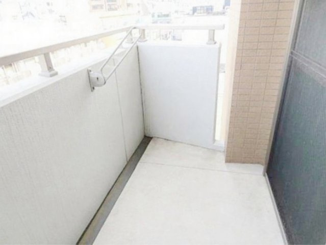 ACTUS錦糸のバルコニー