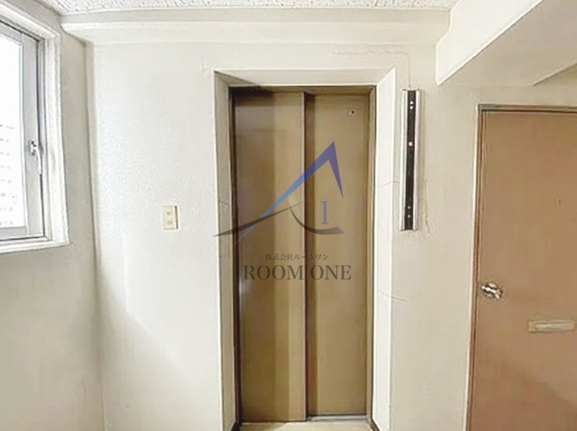 メゾンコモド小石川のその他共用部分|エレベーターです。