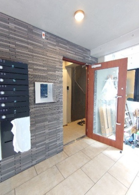 【エントランス】 | VARIE AKIBA Due