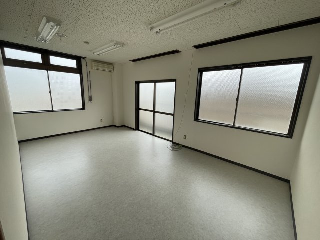 浜北電機ビルの内装