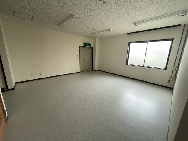 浜北電機ビルの内装