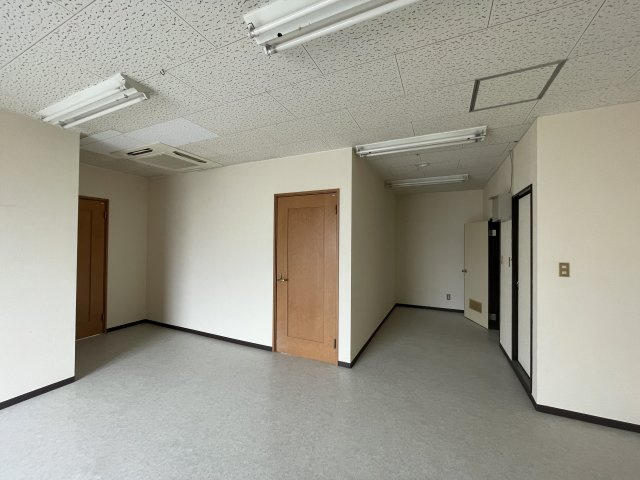 浜北電機ビルの内装