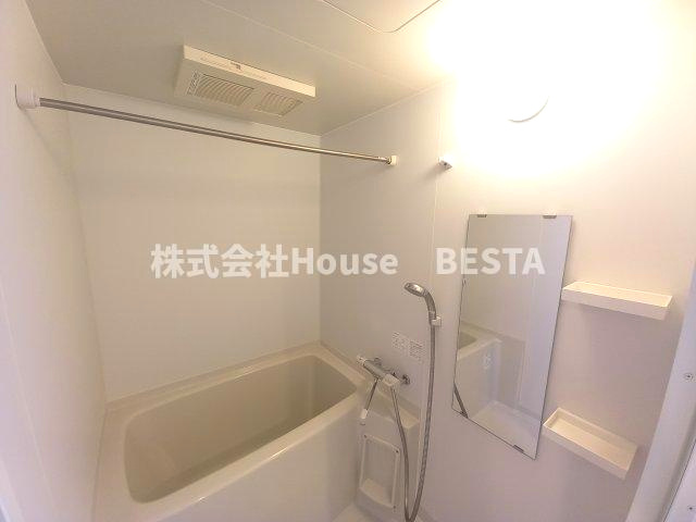 フロンフィール大道通の浴室