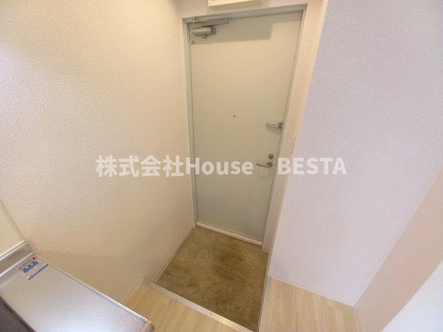 フロンフィール大道通の玄関