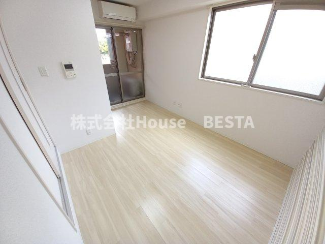 フロンフィール大道通の居間・リビング