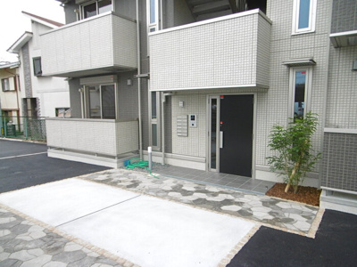 【エントランス】 | クオーレ