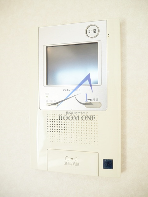ルーブル池上伍番館のセキュリティ|モニター付きインターホンです。