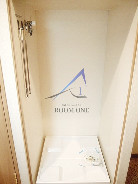 ルーブル池上伍番館の設備|洗濯機置き場です。