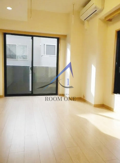 ルーブル池上伍番館の居間・リビング|洋室のお部屋です。