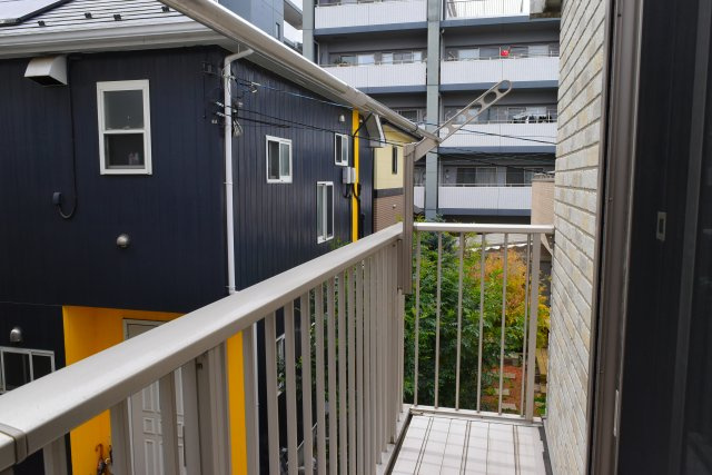 日野市万願寺２丁目の中古一戸建のバルコニー